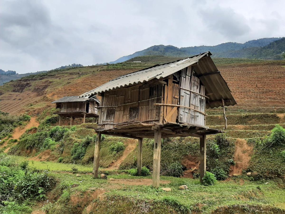 Dong Suoi H'Mong Homestay & Bungalow - Trek & Vegetarian Food Mu Cang Chai Exteriér fotografie
