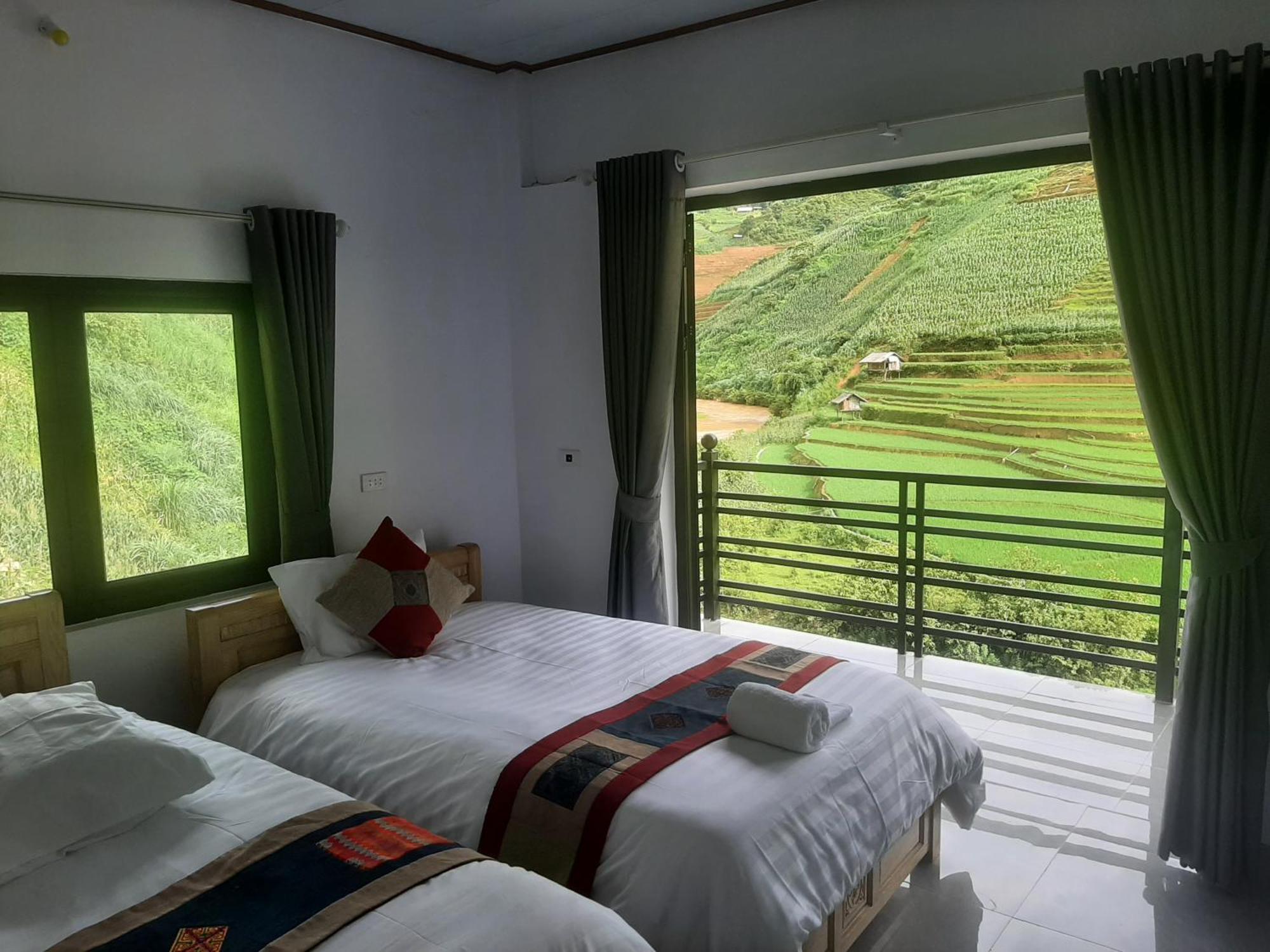Dong Suoi H'Mong Homestay & Bungalow - Trek & Vegetarian Food Mu Cang Chai Exteriér fotografie